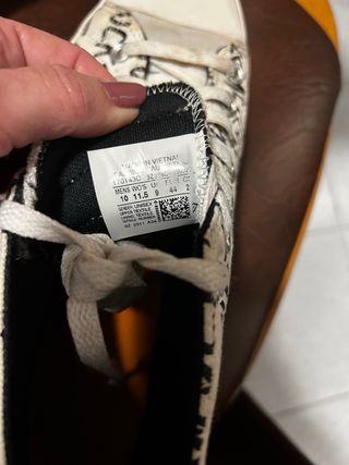 Zapatillas Converse Blancas y Negras