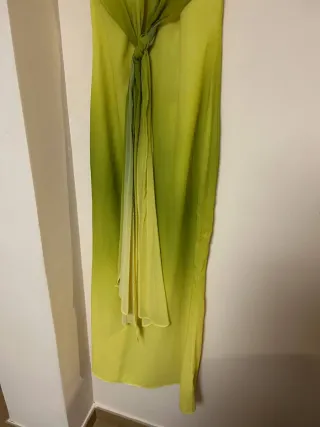 Vestido largo Zara nudo verde y amarillo T.XS