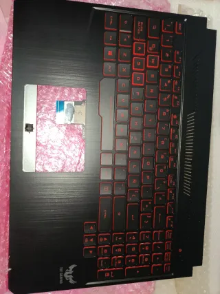 Teclado Gaming Asus FX504GM Retroiluminado