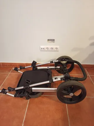 Carrito Dúo Bebé Capazo Gris