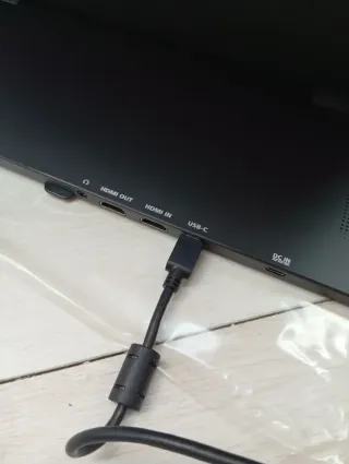 Monitor portátil táctil GeChic 15.6