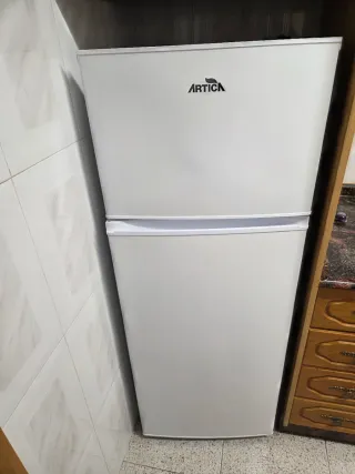Nevera ARTICA dos puertas