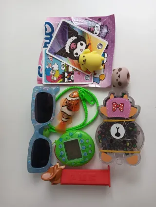 Lote accesorios juguetes varios