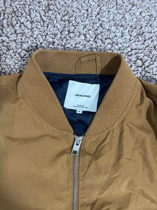 Chaqueta Bomber Jack & Jones Marrón
