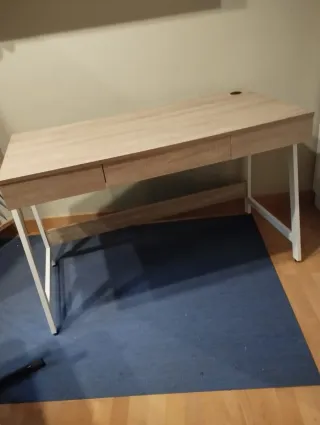 Mesa de escritorio metal y madera