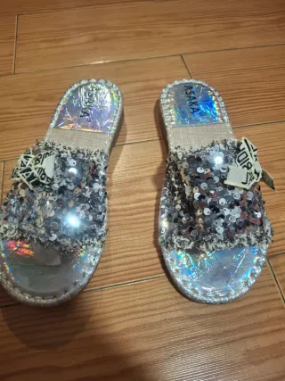 Chanclas ASAKA Talla 39 Brillantes
