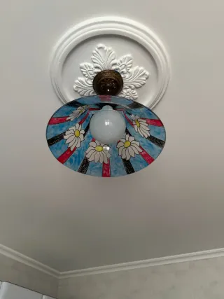 Lámpara de techo diseño floral