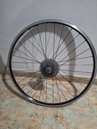 Rueda Delantera 26 MTB, BTT, se regala trasera.