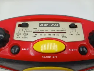 Radio Despertador AM/FM Looney Tunes Bugs Bunny