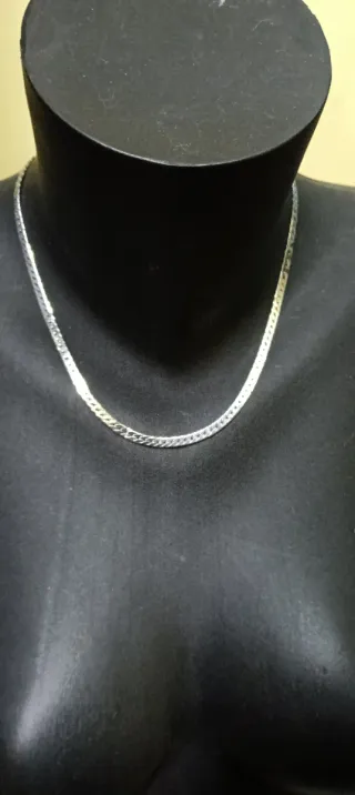 Collar plata de ley
