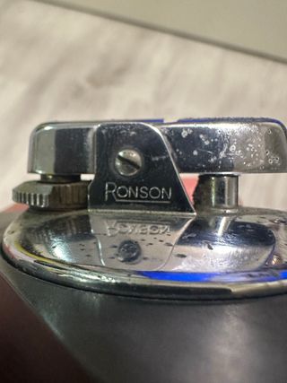 Mechero Ronson Vintage Triangular Negro