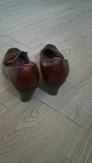 Zapatos Wonders Marrones Talla 37