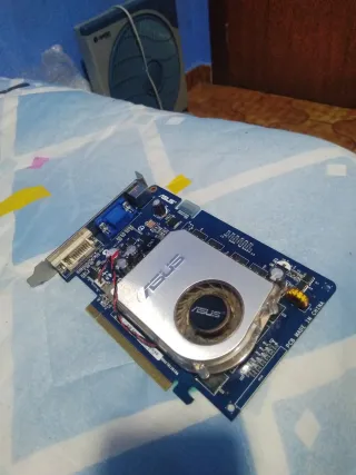 Tarjeta Gráfica ASUS PCI Express 512MB