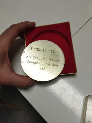 Medalla Sociedad Klink Concurso Infantil 1983