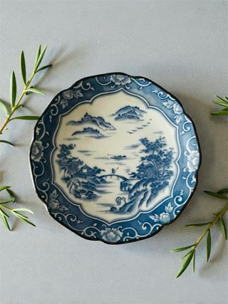 Plato años 70. 11,5cm 🇯🇵