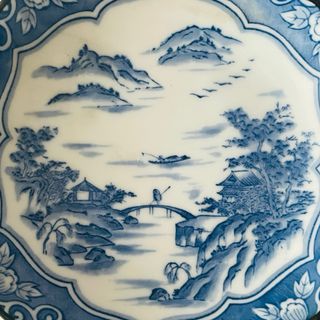 Plato años 70. 11,5cm 🇯🇵