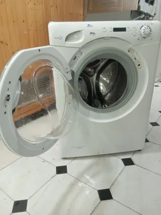 Lavadora Candy GrandO 9kg