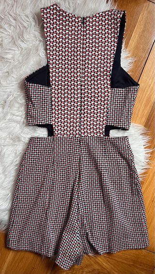 Mono Zara XS. NUEVO SIN ETIQUETA