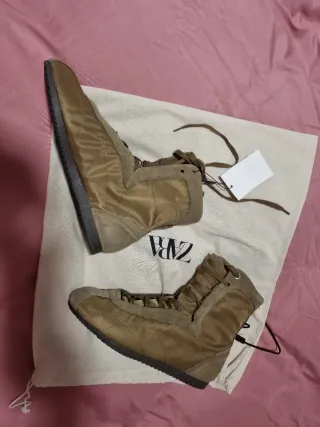 Zapatillas Botines Zara