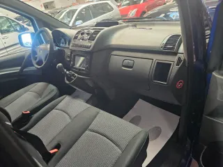 Mercedes-Benz Vito 9 plazas,2.200cc 135cv,141.000k