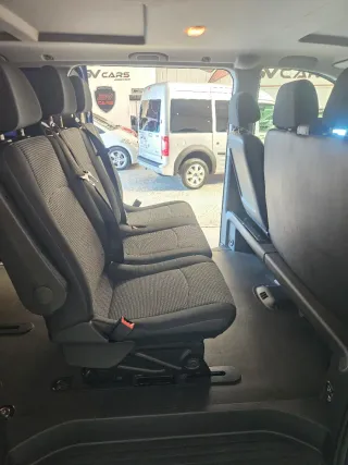 Mercedes-Benz Vito 9 plazas,2.200cc 135cv,141.000k