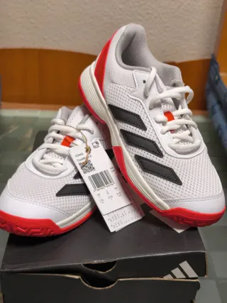 Zapatillas Adidas Courtflash k