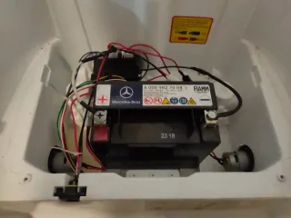 Coche eléctrico niños Audi Sport