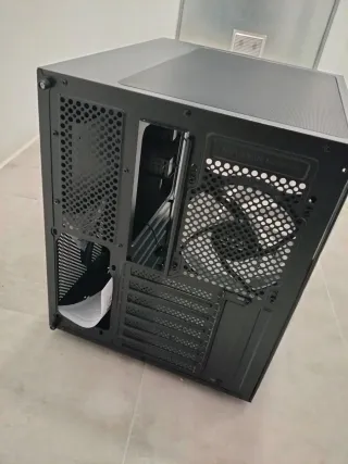 Caja PC Mars Gaming Negra