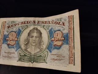 3 Billetes II República Española