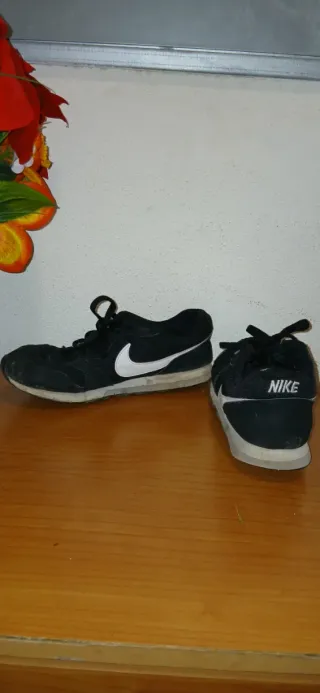 Zapatillas Nike Runner 2 Negras