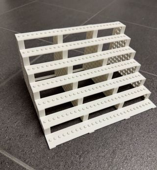 Grada modular recta para figuras Lego