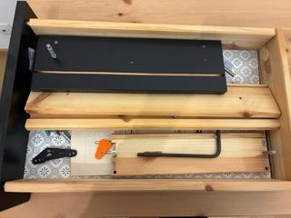 Escritorio Ikea Hemnes Madera Negro/Marrón