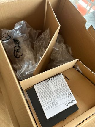 Volante Logitech G923 se con caja de cambios