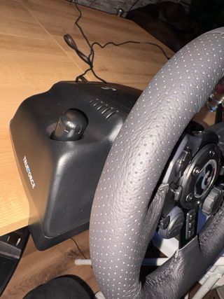 Volante Logitech G923 se con caja de cambios