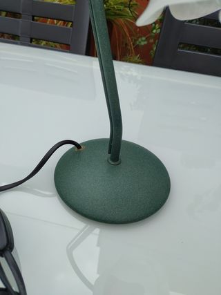 2 lámparas de mesita de forja y cristal