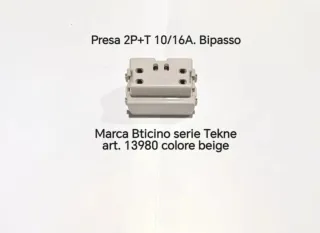 Presa 2P+T 10/16A. Bticino serie Tekne art. 13980
