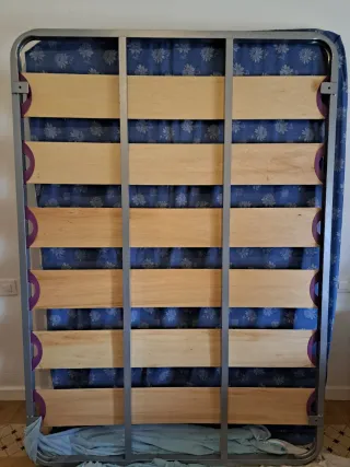 Se venden por separados. Como nuevos, 25€ cada uno