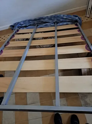 Se venden por separados. Como nuevos, 25€ cada uno