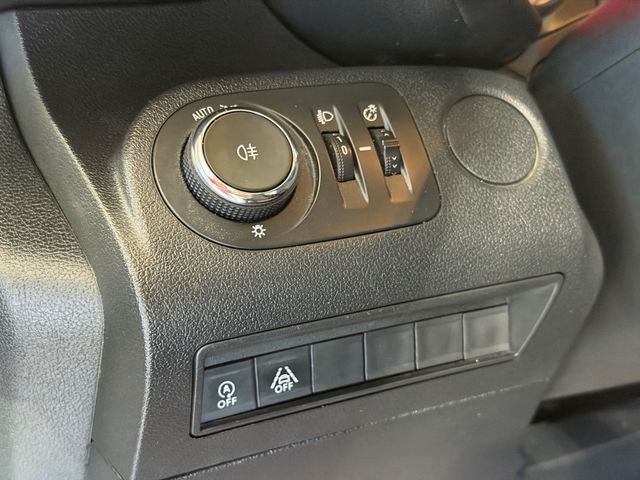 Opel Combo Life ¡2021 con 150.000km
