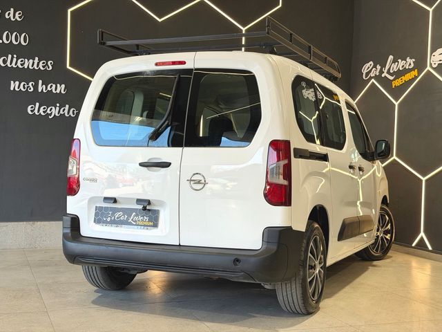 Opel Combo Life ¡2021 con 150.000km