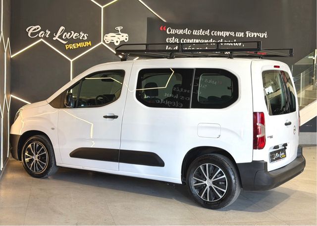 Opel Combo Life ¡2021 con 150.000km