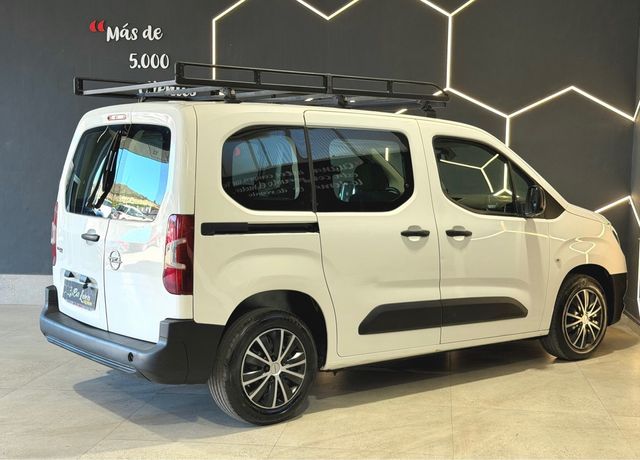 Opel Combo Life ¡2021 con 150.000km