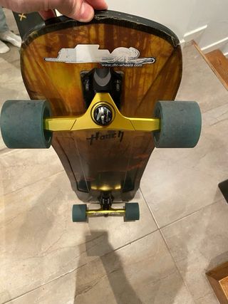 Longboard Moonshine Hooch con ejes Surf Rodz