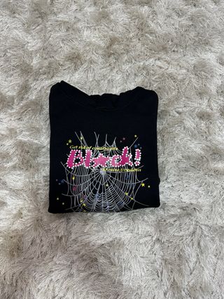 Felpa nera con stampa ragno e stelle