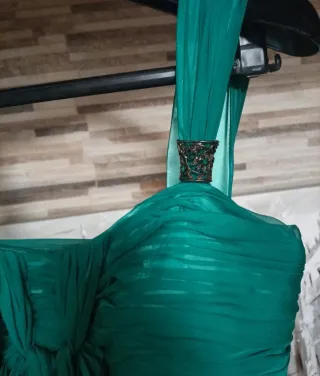 Vestido de fiesta verde agua Cabotine