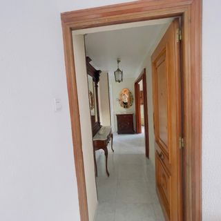 Se alquila y vende piso amplio y luminoso