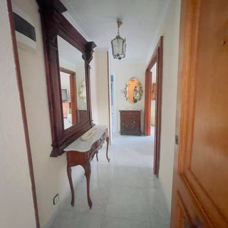 Se alquila y vende piso amplio y luminoso