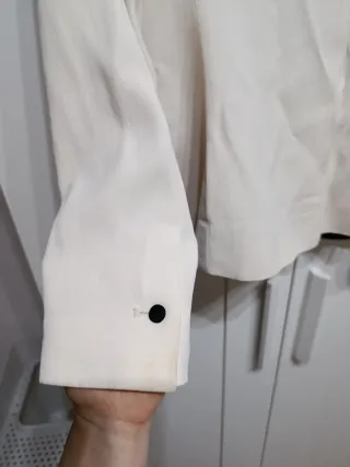 Americana Zara Beige y Negro