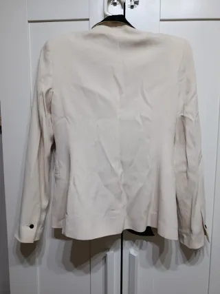 Americana Zara Beige y Negro