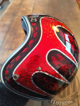 Casco metal flake - scallop red